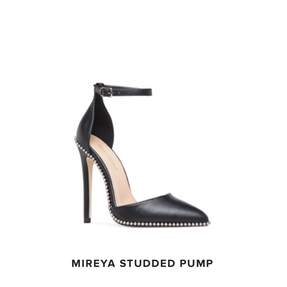 Mireya Studded Pump